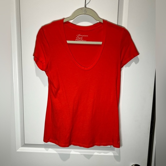 American Eagle Orange Short Sleeve T-shirt Size Small - Picture 1 of 8